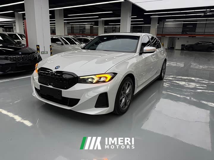 BMW i3 2022 eDrive 35 L - ავტომობილი ჩინეთიდან