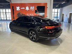 Volkswagen Passat Facelift 330TSI Starry Sky Luxury Edition - ფოტო 4