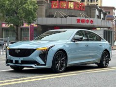 Cadillac CT5 28T Track Performance Edition with Peak Track Package - ფოტო 1