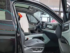 Volkswagen Teramont 380TSI AWD Excellence Luxury Edition - ფოტო 6