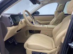 AITO M8 Extended Range Ultra 53.4kWh 6-Seater with 192-Channel LiDAR - ფოტო 17