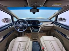 Buick GL8 ES Lu Zun 653T Premier - ფოტო 11