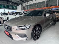Volvo S60 B4 Smart Luxury Edition - ფოტო 1