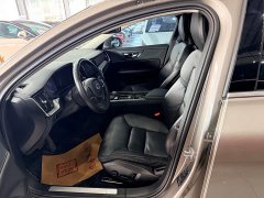 Volvo S60 B4 Smart Luxury Edition - ფოტო 3