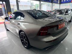 Volvo S60 B4 Smart Luxury Edition - ფოტო 5