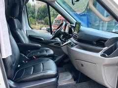 SAIC Maxus V90 2021 2.0T Traveler Self-Propelled Class B Motorhome Luxury Transverse Bed - ფოტო 10