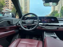 Cadillac XT5 2.0T Platinum - ფოტო 11
