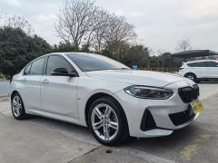 BMW 1 Series 120i M Sport Night Edition - ფოტო 3
