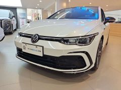 Volkswagen Golf 2023 280TSI DSG R-Line Lite - ფოტო 1