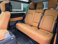 Land Rover Defender Facelift 90 3.0T P400 Dark Edition - ფოტო 6