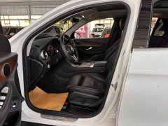Mercedes-Benz GLC (Imported) GLC 300 Canada Spec - ფოტო 14