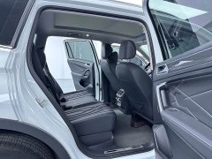 Volkswagen Tiguan L 2023 330TSI Automatic FWD R-Line Comfort Edition - ფოტო 14