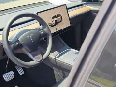 Tesla Model Y Rear-Wheel Drive - ფოტო 8