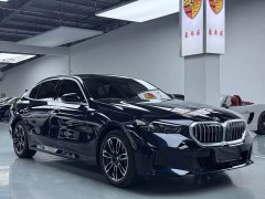BMW 5 Series 530Li Premier M Sport Package - ფოტო 3