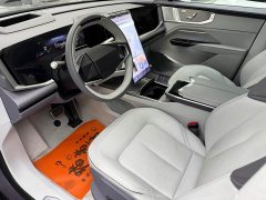 HiPhi Y 560km Pioneer Edition - ფოტო 14