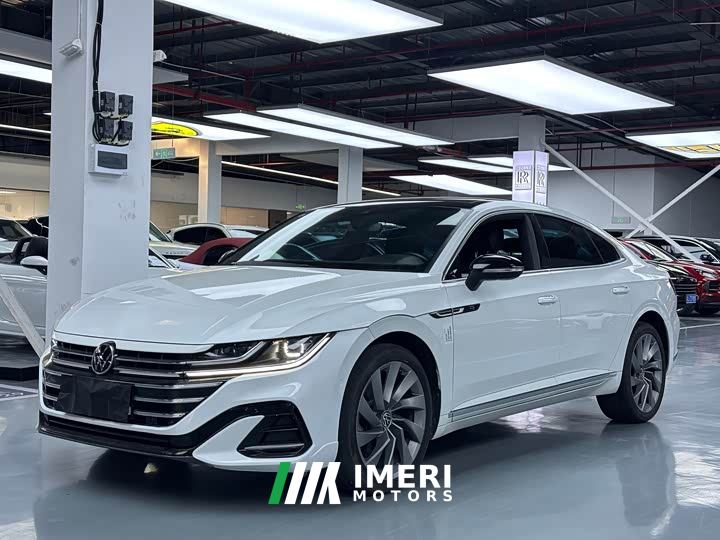 Volkswagen CC 380TSI Eye-Catching Edition