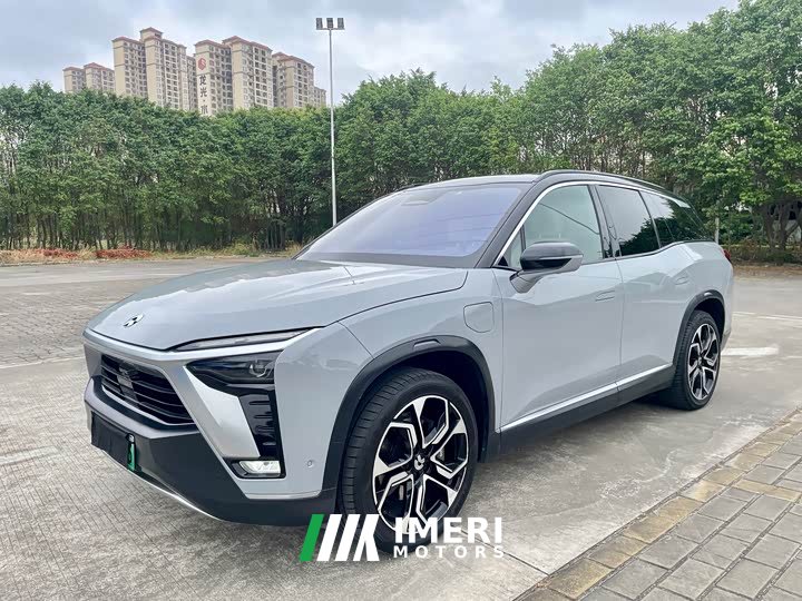 NIO ES8 415KM Signature Edition 7-Seater
