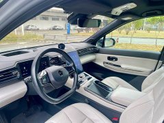 NIO ES8 2020 415KM Signature Edition 7-Seater - ფოტო 4