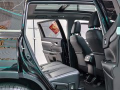 Toyota Highlander 2.0T AWD Luxury 7-Seater - ფოტო 8