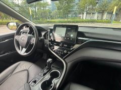 Toyota Camry 2.0G Luxury - ფოტო 14