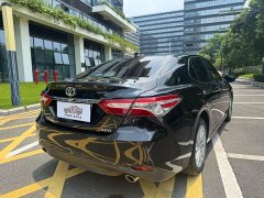 Toyota Camry 2.0G Luxury - ფოტო 4