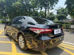 Toyota Camry 2.0G Luxury - ფოტო 6