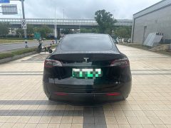 Tesla Model Y Long Range All-Wheel Drive - ფოტო 12