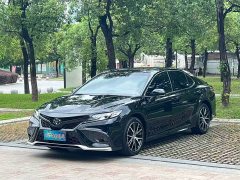 Toyota Camry 2.0S Sharp Luxury Edition - ფოტო 1
