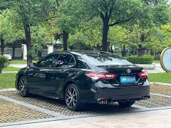 Toyota Camry 2.0S Sharp Luxury Edition - ფოტო 2