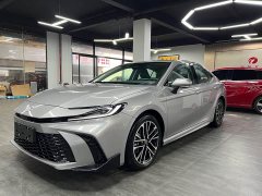 Toyota Camry 2.0S Sport Edition - ფოტო 3