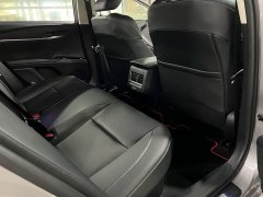 Toyota Camry 2.0S Sport Edition - ფოტო 7