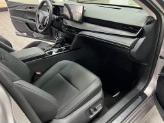 Toyota Camry 2.0S Sport Edition - ფოტო 8