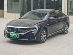 Volkswagen Passat Plug-in Hybrid 430PHEV Hybrid Luxury Edition - ფოტო 1