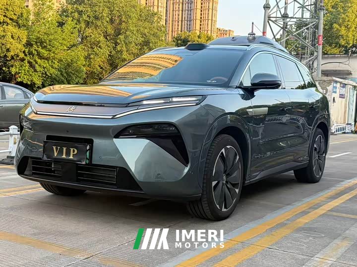 BYD Tang L DM 175KM Drone Enthusiast Edition