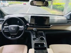 Toyota Sienna 2021 2.5L Hybrid Premium Edition - ფოტო 10