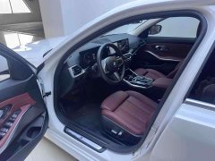 BMW 3 Series 320Li M Sport Package - ფოტო 8