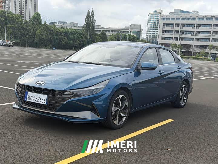Hyundai Elantra 240TGDi DCT LUX Luxury Edition