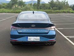 Hyundai Elantra 240TGDi DCT LUX Luxury Edition - ფოტო 17