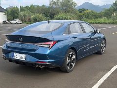 Hyundai Elantra 240TGDi DCT LUX Luxury Edition - ფოტო 19