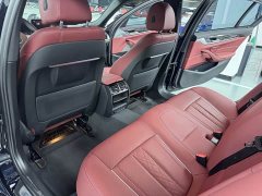 BMW 5 Series 525Li M Sport Package - ფოტო 12