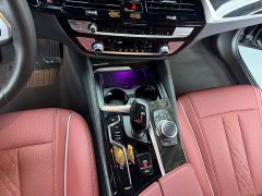BMW 5 Series 525Li M Sport Package - ფოტო 9