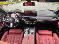 BMW 5 Series 530Li Luxury M Sport Package - ფოტო 5