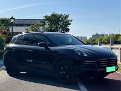 Porsche Cayenne New Energy 2020 Cayenne E-Hybrid 2.0T - ფოტო 1