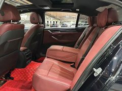 BMW 5 Series 530Li Premier M Sport Package - ფოტო 10