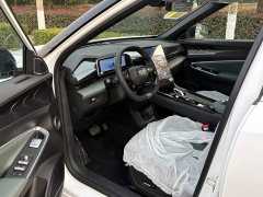 Geely Boyue 2024 1.5TD Smart Connected Plus - ფოტო 3
