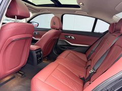 BMW 3 Series 320Li M Sport Package - ფოტო 11
