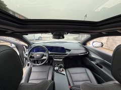 Cadillac GT4 25T Luxury - ფოტო 9
