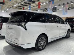 Buick GL8 New Energy Luzun Luxury Edition 6-Seater - ფოტო 11