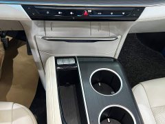 Buick GL8 New Energy Luzun Luxury Edition 6-Seater - ფოტო 5