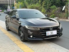 Honda Accord 260TURBO Phantom Night Premium Edition - ფოტო 2